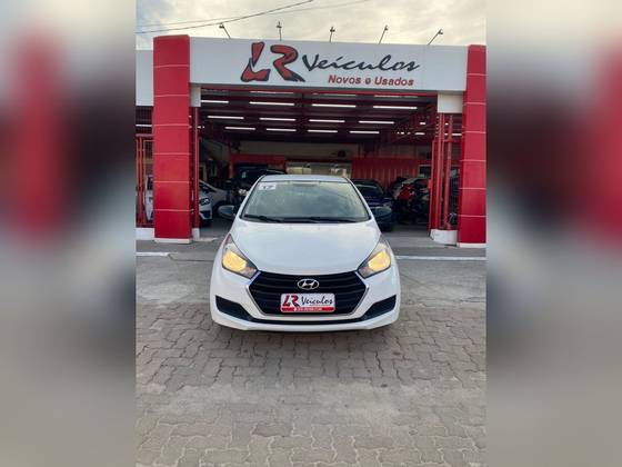 HYUNDAI HB20S 1.0 COMFORT PLUS 12V FLEX 4P MANUAL